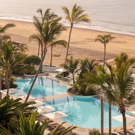 Plus Fariones Suite Hotel-2